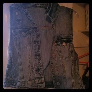American Eagle Jean Vest
